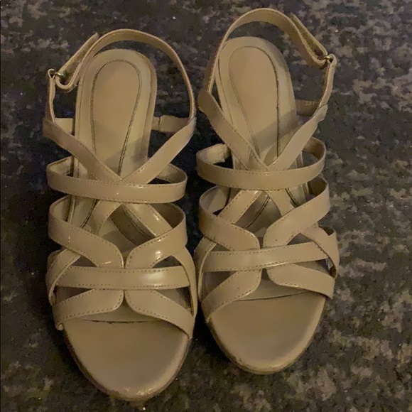 Don’t wear anymore. - Picture 2 of 2